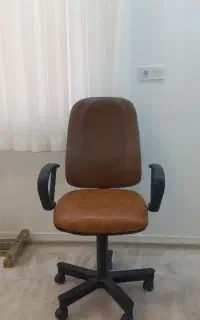 صندلی چرخان