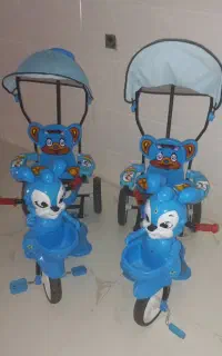 دو عدد سه چرخه کودک دلیجان سایه بان دار