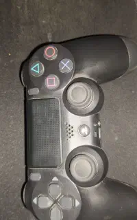 دسته ps4 اورجینال امارات