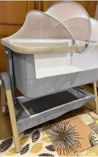 تخت کنار مادر مینی پاندا