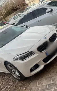 بی ام و ۵۲۸