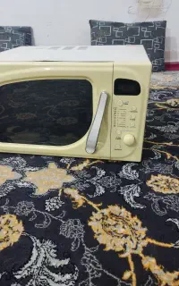 ماکروفر کارکرده ولی کم کار