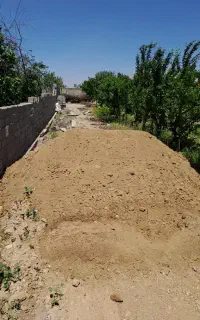 خاک باغچه ممتاز و کود گاوی ممتاز