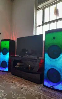 باند دوقلو مکسیدر نونو دی جی دار همراه با کارتون