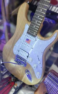 گیتار الکتریک برقی آیبانز و فندر