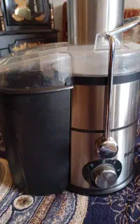 آب میوه گیری استیل