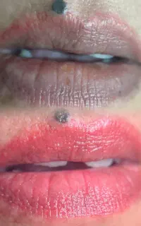 آموزش تخصصی + انجام شیدینگ لب، رفع تیرگی لب+شیدچشم