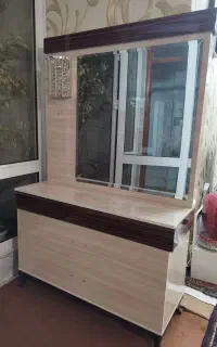 میز آرایش