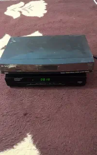 2دستگاه گیرنده دیجیتال فول اچ دی سالم و درحدنو