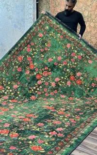 فرش لاکی سبز ۱۲۰۰ شانه / تراکم ۳۶۰۰