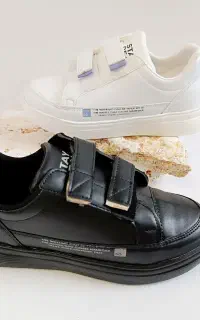 ونس چسبی راحتی زنانه در فروشگاه فرتاک