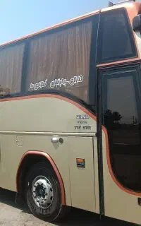 بی ۹