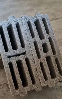بلوک پوکه‌ای سبک مستقیم از کارگاه