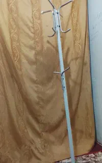 چوب رختی سالم سالم هست