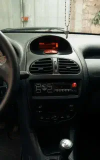 206sd V8   مدل ۹۸