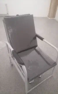 صندلی تخت شو