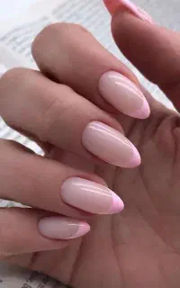 کاشت‌ ،لمینت،ژلیش ناخن تخفیف ویژه  تا آخر اردیبهشت