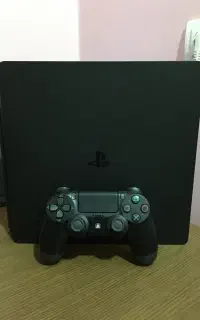 PS4 Slim 1TB