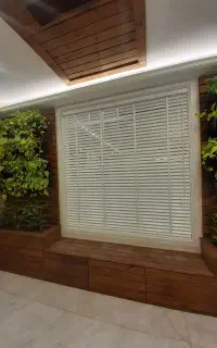 پرده و کرکره