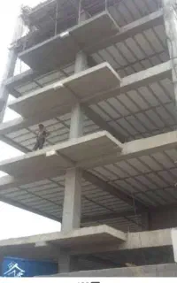 نگهبان شبانه هستم درصورت نیاز زنگ بزنید ملکان