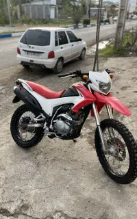 فلات ۲۰۰ مدل ۱۴۰۰