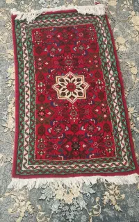 پشتی دست بافت یک عدد ۱۵۰۰