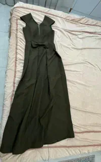 یه تعداد لباس نو و در حد نو