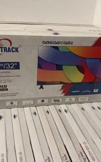 تلویزیون 32 اینچ star track