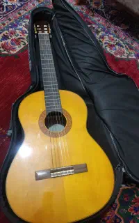 گیتار یاماها اصل مدل C70