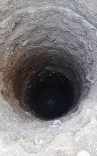 چاه کن و شالده کن ماهر با پیکور