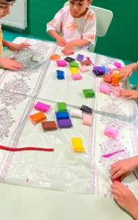 استخدام مربی