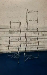 دو عدد پایه قابلمه در حد نو