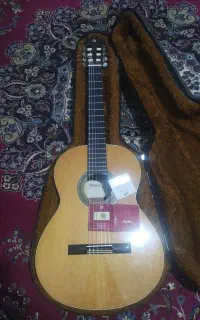گیتار الحمبرا Alhambra c2