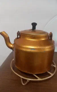 زیر کتری و قابلامه