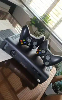 ایکس باکس 360  با دوربین