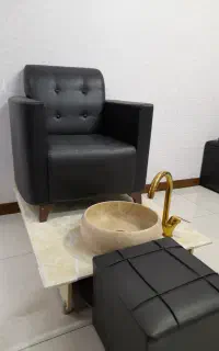 صندلی پدیکور با تجهیزات کامل