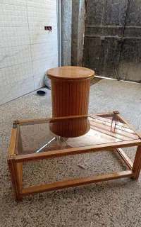 میز و میز جلو مبلی چوبی کارکرده