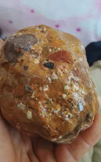 سنگ قیمتی وشهاب