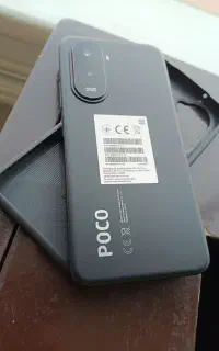گوشی pocom7. 4g