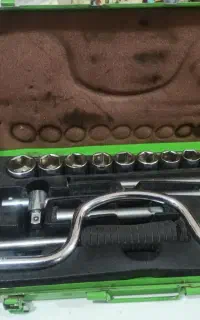 جعبه بکس اورجینال کامل و سالم