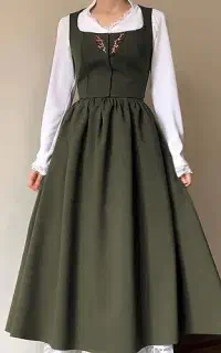 خیاطی ورک شاپ دوخت مانتو و پیراهن ۱ماهه