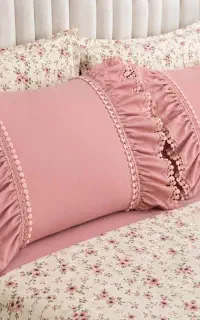 خدمات دوخت سرویس روتختی و رو بالشی سری دوزی