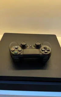 پلیستشن در حد ps4 slimiii  با ضمانت نامه