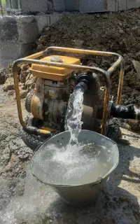 حفاری چاه نیمه عمیق پولیکا