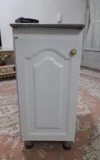 کابینت فلزی
