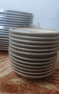 سرویس چینی سفید طلایی12نفره
