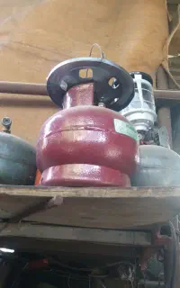 شارژ وخرید فروش عمده کپسول گاز پرسی بوتان