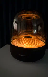 هارمن کاردن اورا۴ aura4