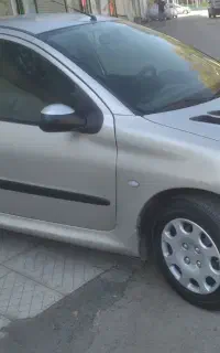 پژو ۲۰۶ تیپ ۲ عتیقه