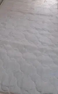 تشک رویال یک نفره کاملا سالم و در حد نو